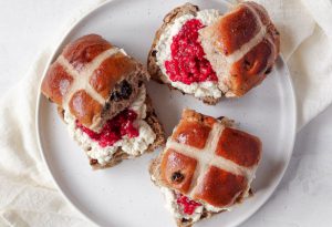 Hot cross bun toppers